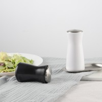 IF  Award Cooking Tools Salt And Pepper Shaker Spices Container  Set  3 oz plastic spice shakers  with stainless steel base